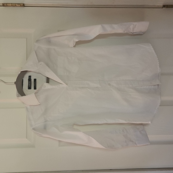 NWOT IZOD boys white button down shirt - Picture 1 of 2